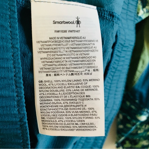 Smartwool Womens Peaklite Merino Wool Active Lightweight Hooded Jacket | Medium - Picture 7 of 8